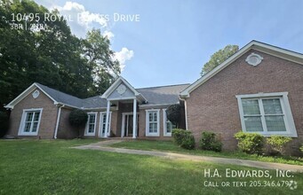 Building Photo - 10495 Royal Points Dr