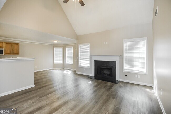 Foto del edificio - 11700 Flemming Ct