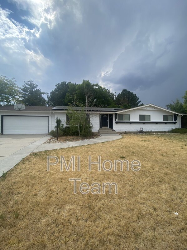Primary Photo - 785 N 200 E