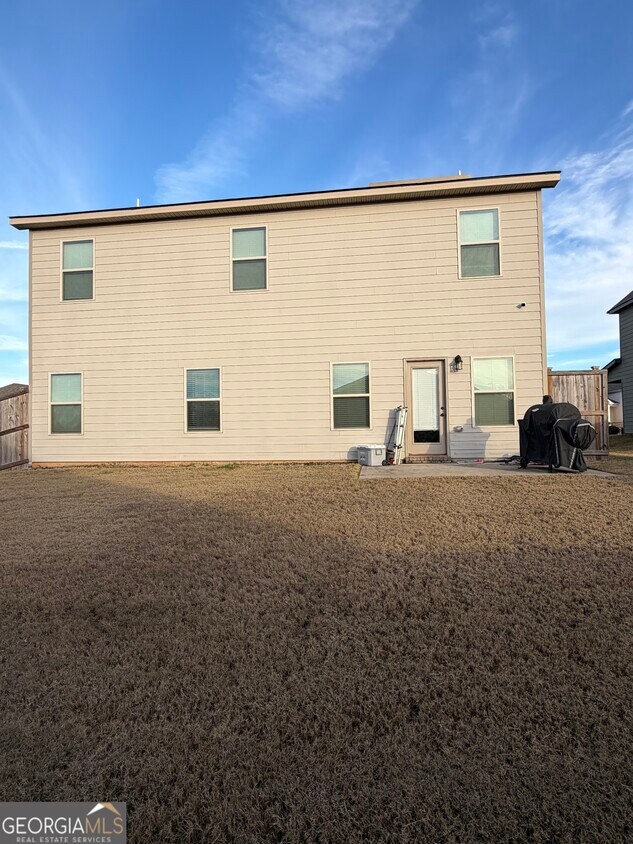 Foto del edificio - 1700 Cadence St