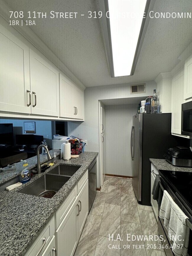 Foto del edificio - 708 11th St