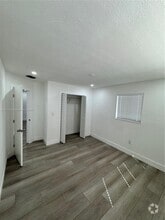 Building Photo - 1829 NW 46th St