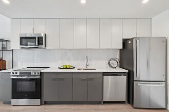 Building Photo - 179 Academy St Building Photo - 179 Academy St