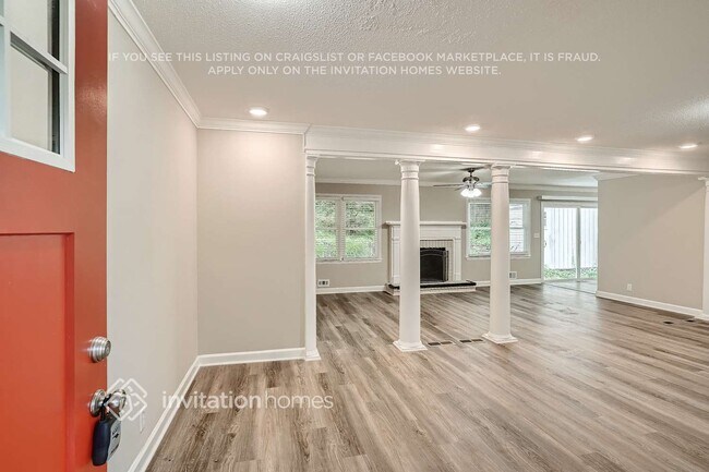 Building Photo - 2846 Cedarbrook Dr