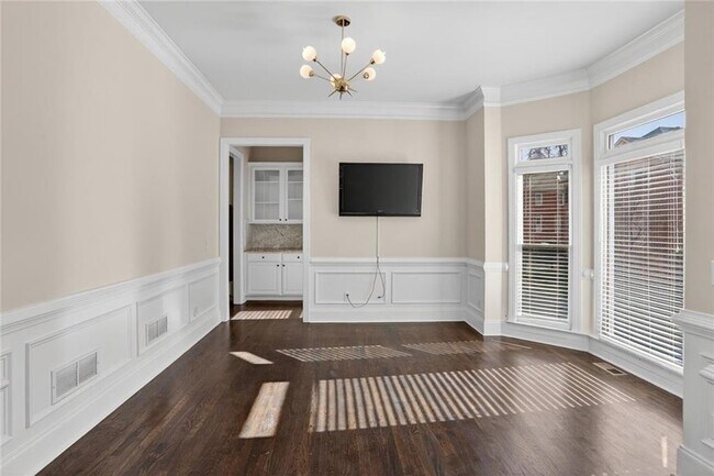 Foto del edificio - 1128 Ashton Bluff Dr NE