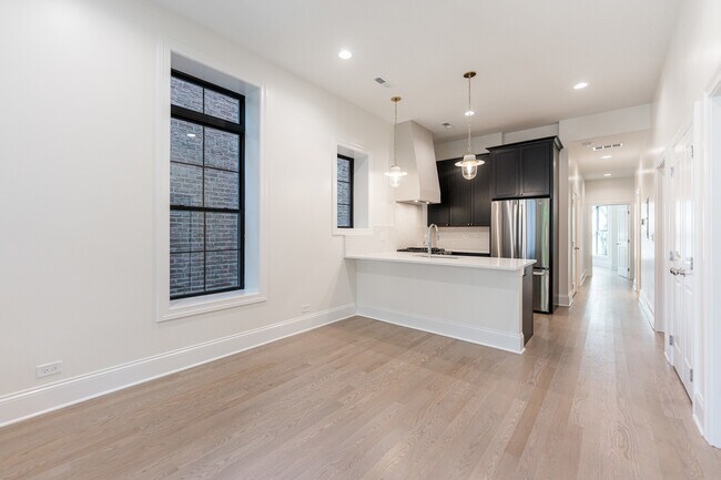 Foto del edificio - 509 W Armitage Ave