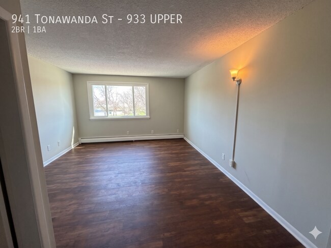 Foto del edificio - 941 Tonawanda St