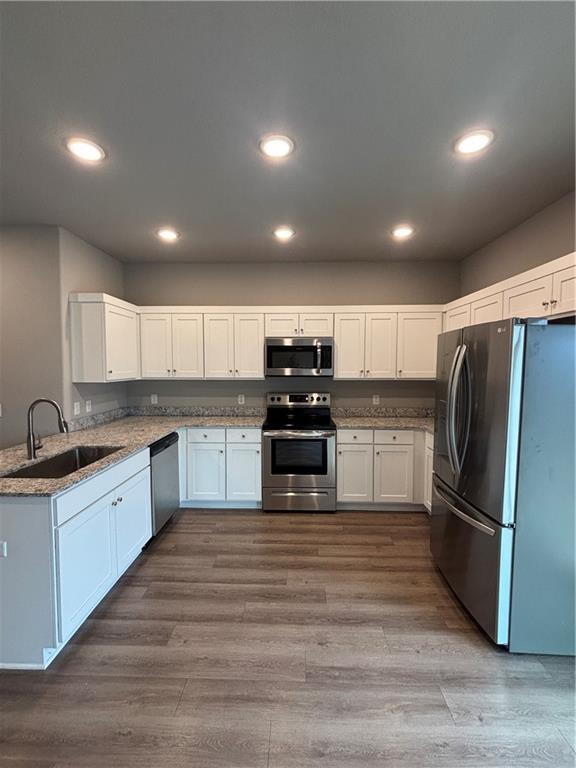 Foto del edificio - 321 Grove Ln