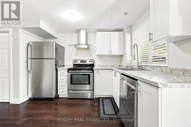 Building Photo - 5443 McFarren Blvd