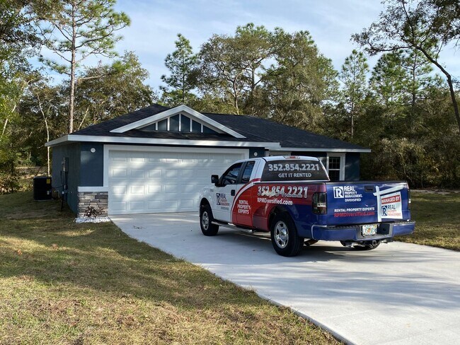 Foto del edificio - Custom Home - Desirable Citrus Springs Neighborhood 3/2/2 **Won't Last**
