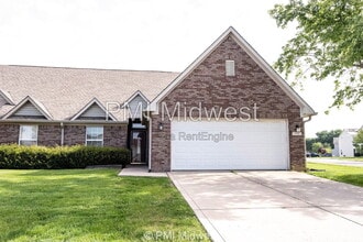 Building Photo - 1092 Cobra Dr