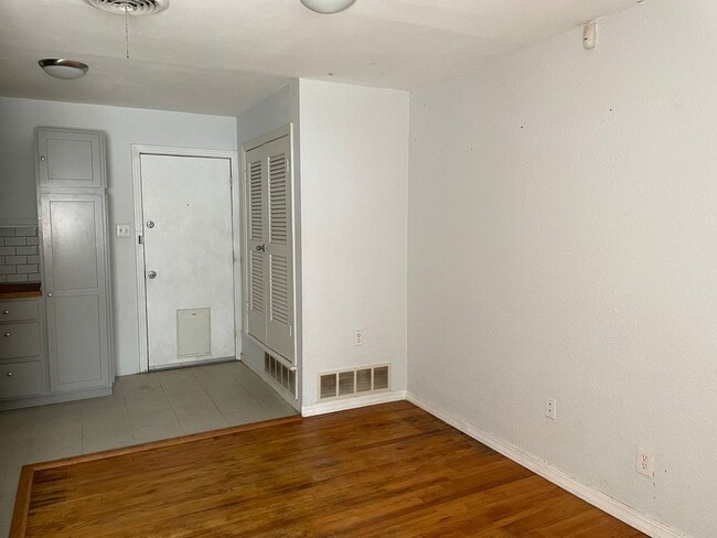 Foto del edificio - TECH TERRACE AREA - 3BED/3BATH NOW PRELEASING - AVAILABLE LATE JULY