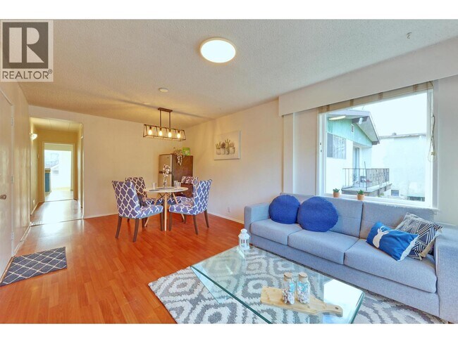 Photo du bâtiment - 1336 E 11th Ave