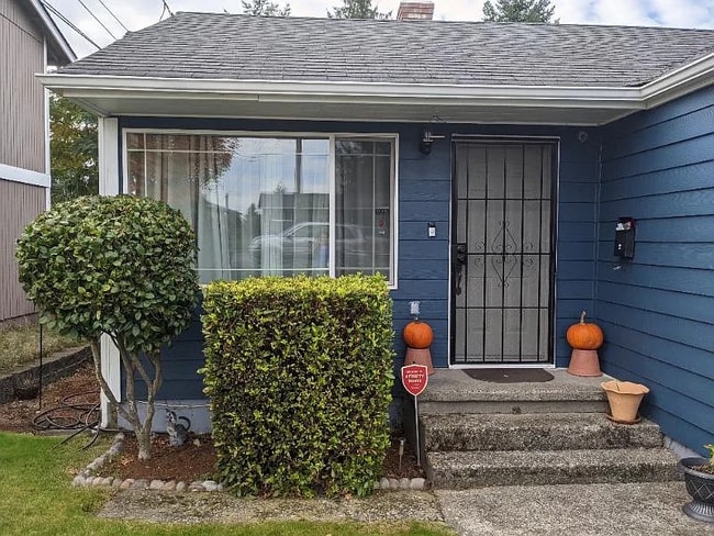 Building Photo - 7820 S Asotin St