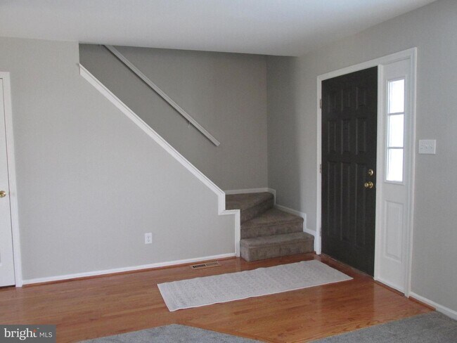 Building Photo - 2369 Norrington Dr