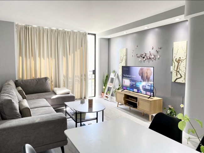 Foto del edificio - 440 Seaside Ave