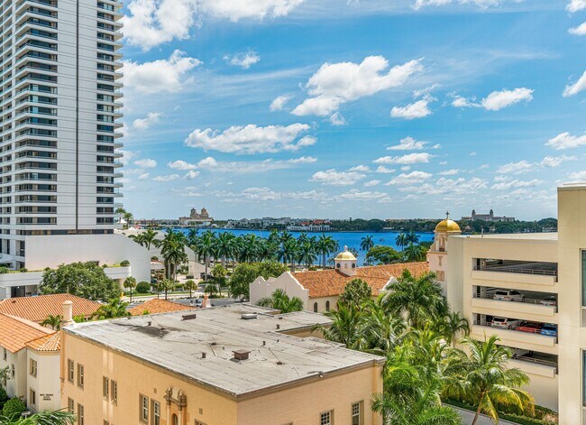 Foto del edificio - 701 S Olive Ave
