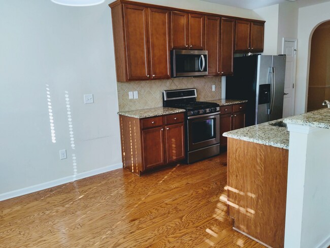 Foto del edificio - 320 Hammond Oak Ln