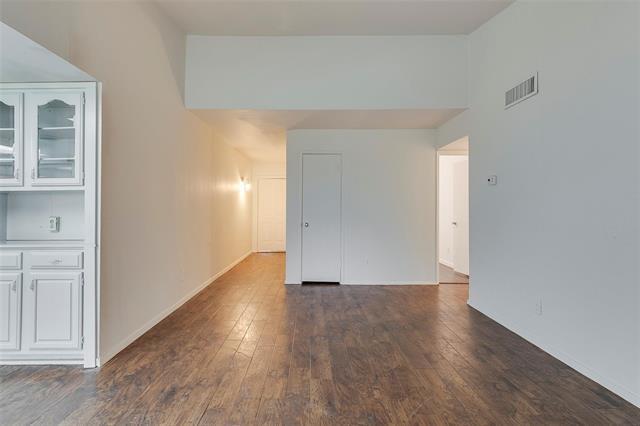 Building Photo - 914 Rockledge Dr