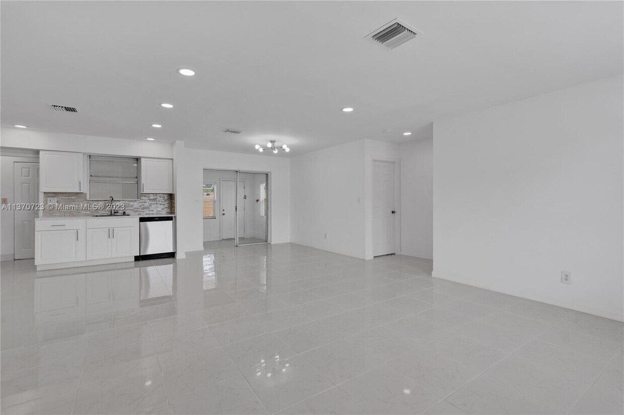 4921 NW 12th Ct, Lauderhill, FL 33313 House for Rent in Lauderhill, FL