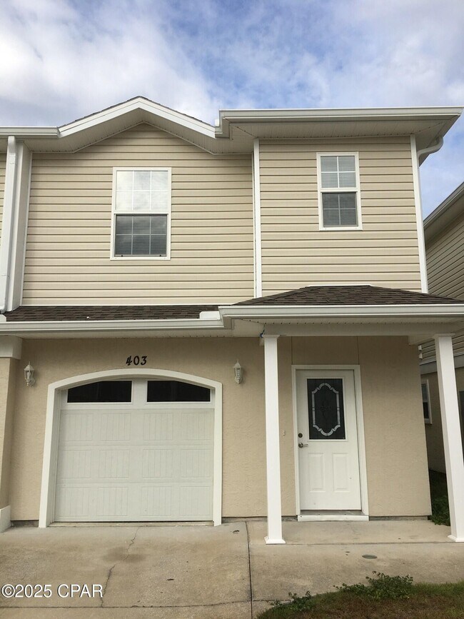 Foto del edificio - 407 Judy Pl