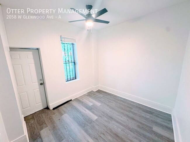 Foto del edificio - 2058 W Glenwood Ave