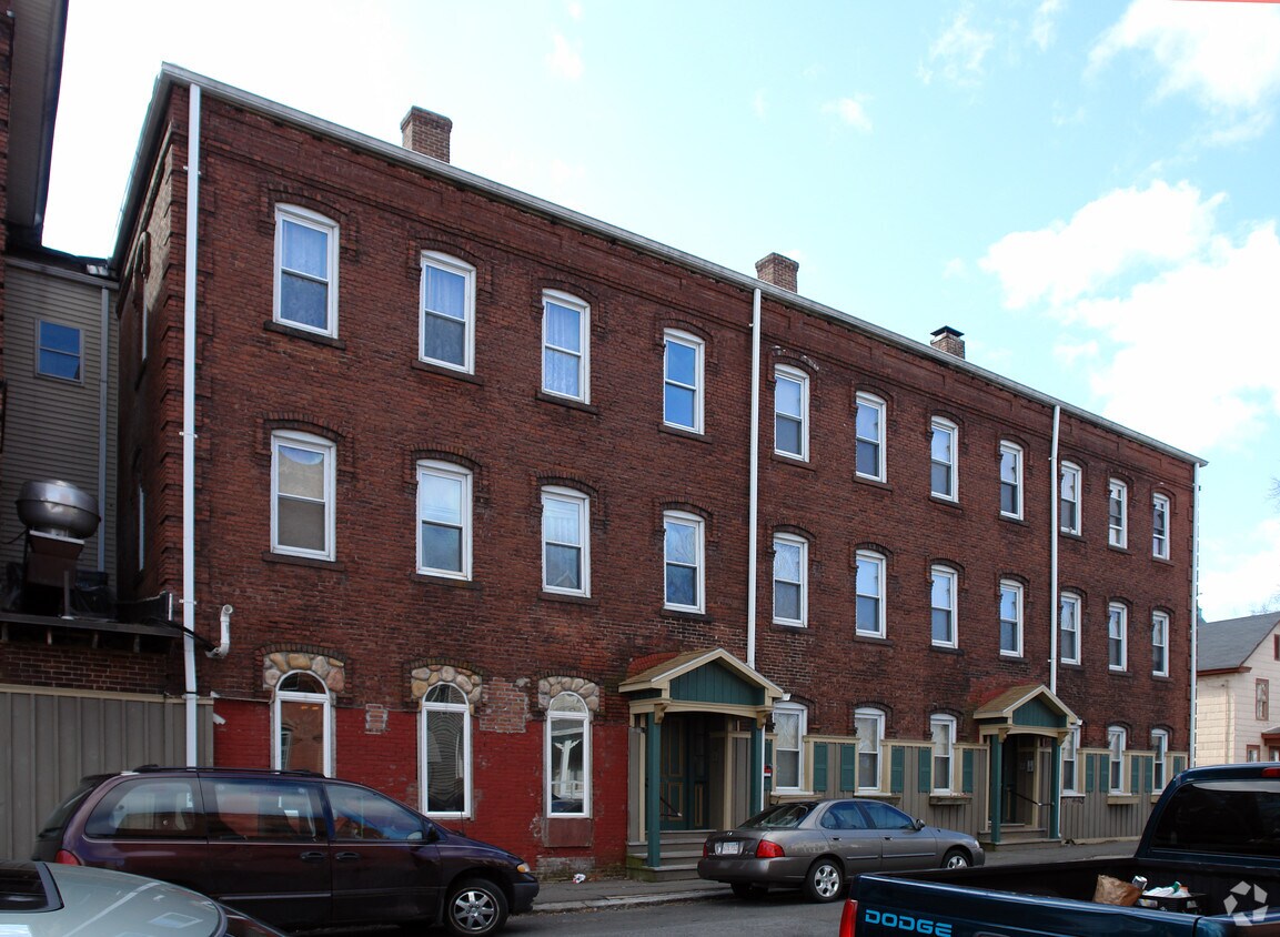 Primary Photo - 54-56 Elm St