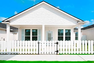 Building Photo - Boardwalk Village