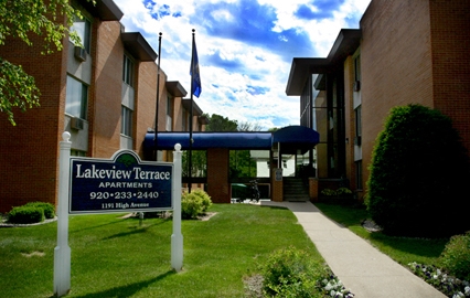 Primary Photo - Lakeview Terrace Apartments