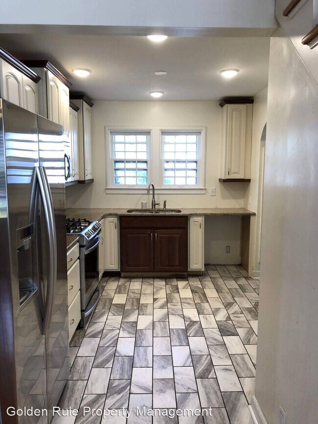 Foto del edificio - 4 br, 2 bath House - 405 Hyde Park Dr