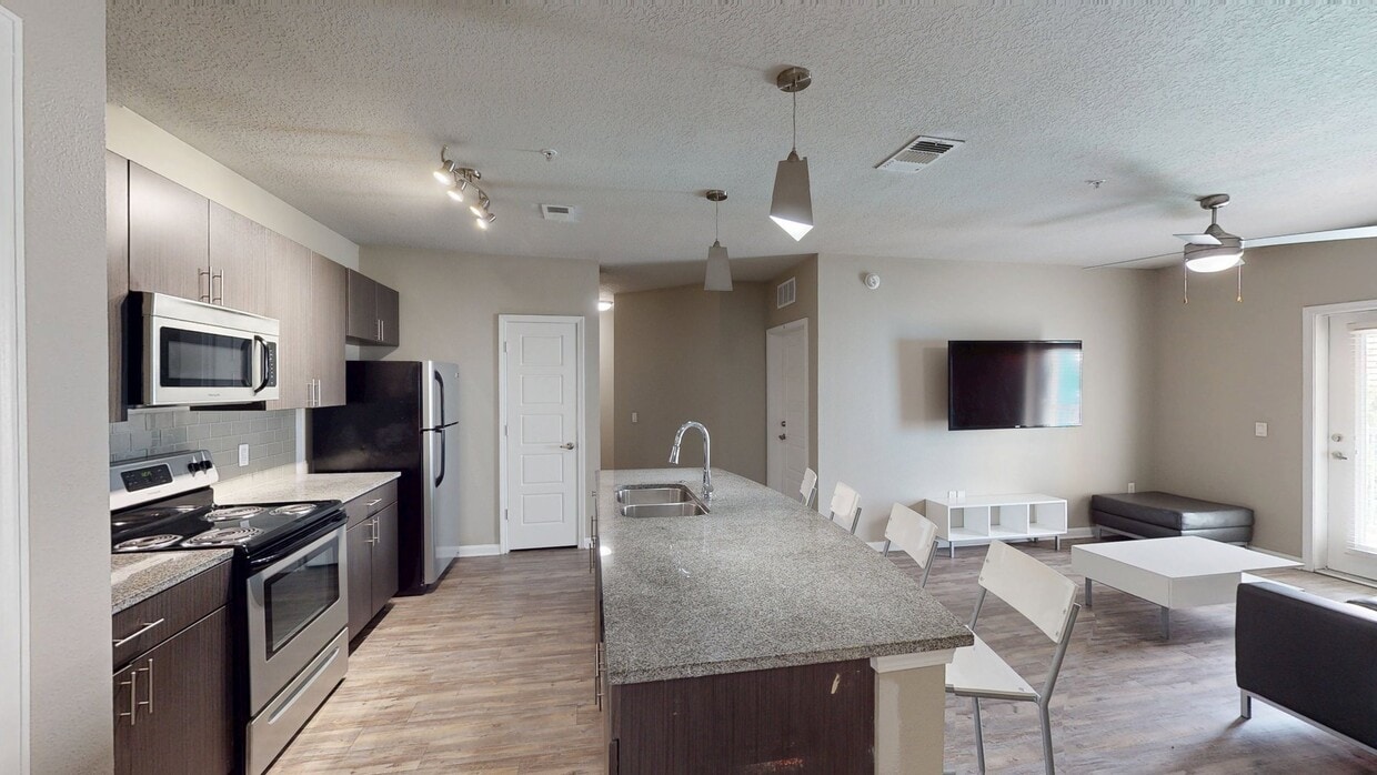 Photo - IQ Luxury Apartments