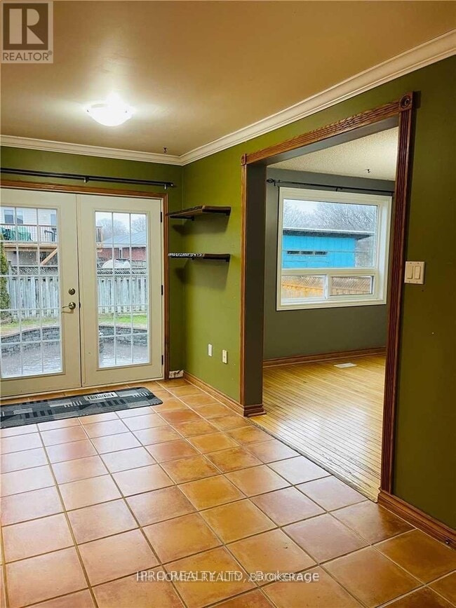 Building Photo - 3 Irish Ln
