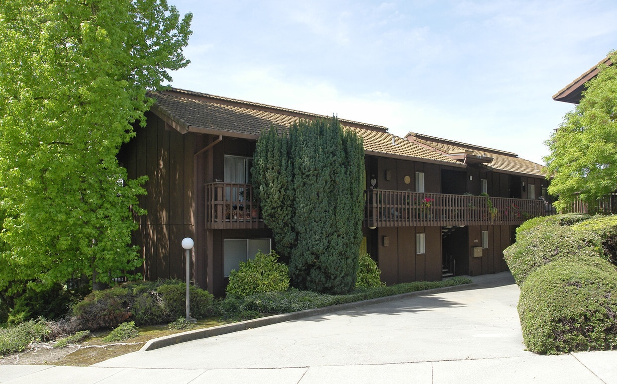 1992 Ascot Dr, Moraga, CA 94556 Apartments in Moraga, CA
