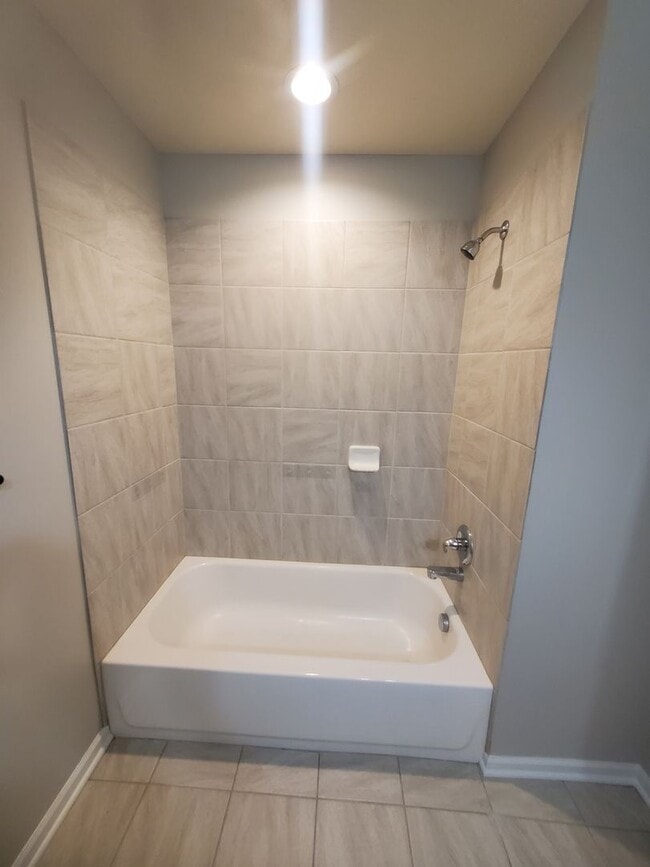 Building Photo - Freshly Updated, One Level Ranch, No Steps...