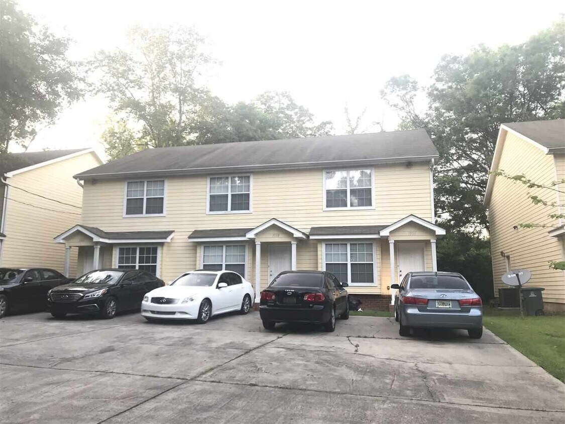 Foto principal - 1556 Devoe St