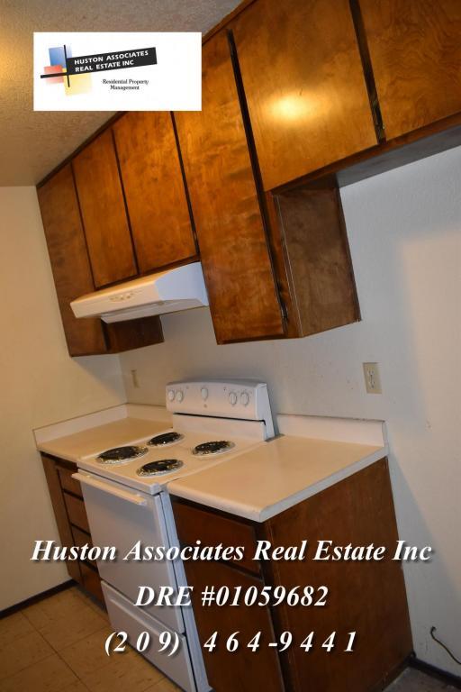 Building Photo - 2423 Burlington Place, Stockton