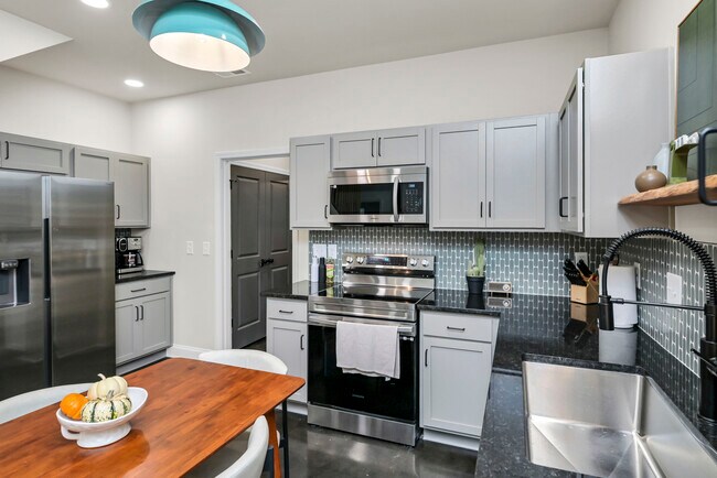 Foto del edificio - 816 Shull St