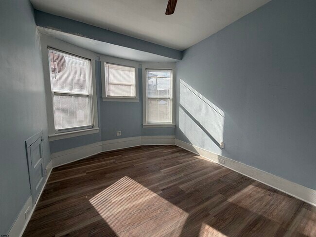 Foto del edificio - 3501 Ventnor Ave