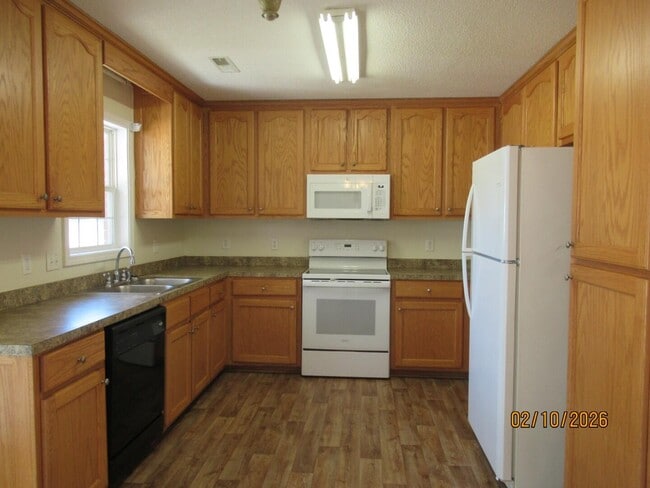 Building Photo - 3269 US-15