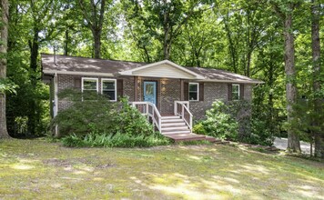 Building Photo - 1412 Marconi Dr