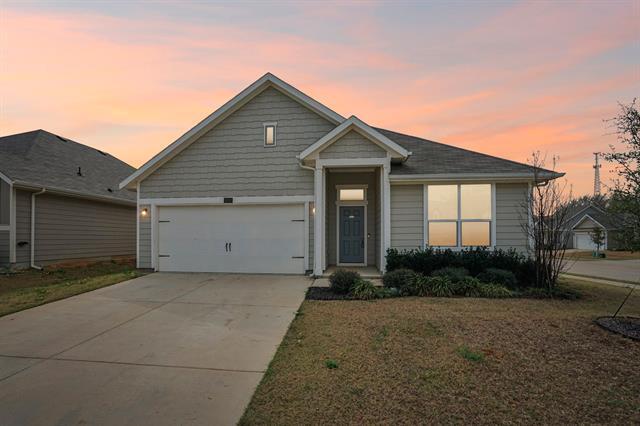 Foto del edificio - 9000 HUXLEY Dr