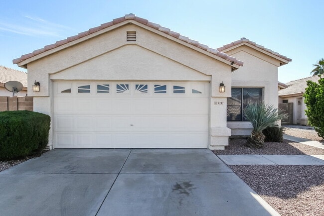 Building Photo - 9247 W Ironwood Dr