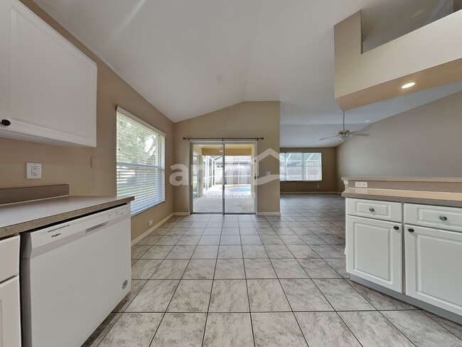 Building Photo - 9827 White Barn Way