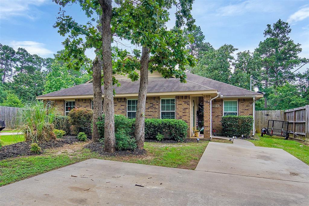 1043 Mann Rd Unit B, Conroe, TX 77303 Room for Rent in Conroe, TX