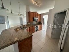 Foto del edificio - 8318 Lake Park Estates Blvd