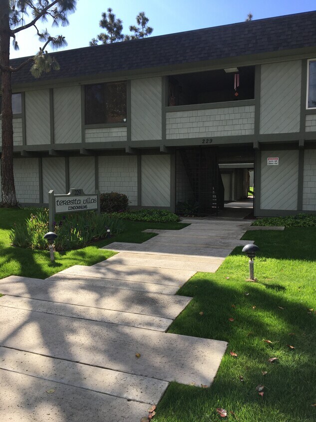Foto principal - 229 W Wilson St