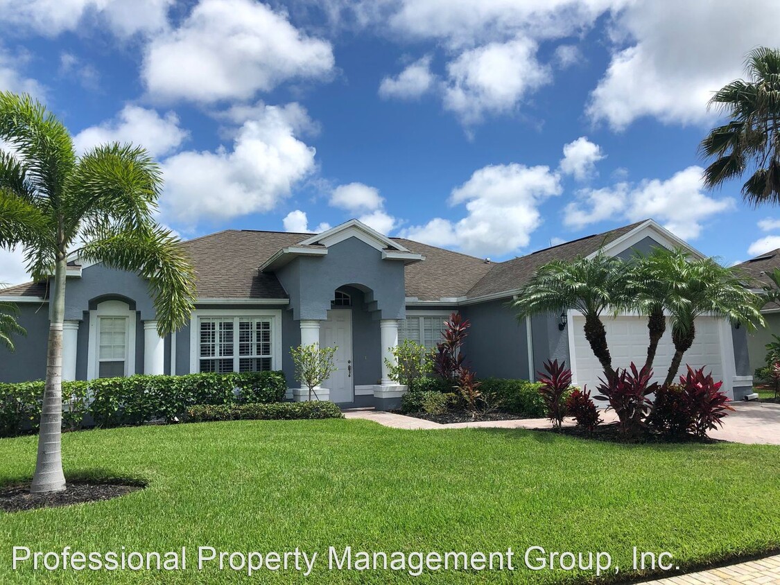 Foto principal - 3 br, 2 bath House - 1242 Tan Oak Place