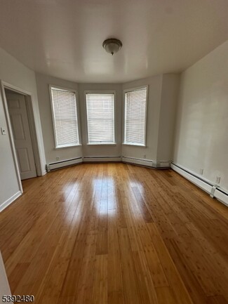 Building Photo - 193 Armstrong Ave