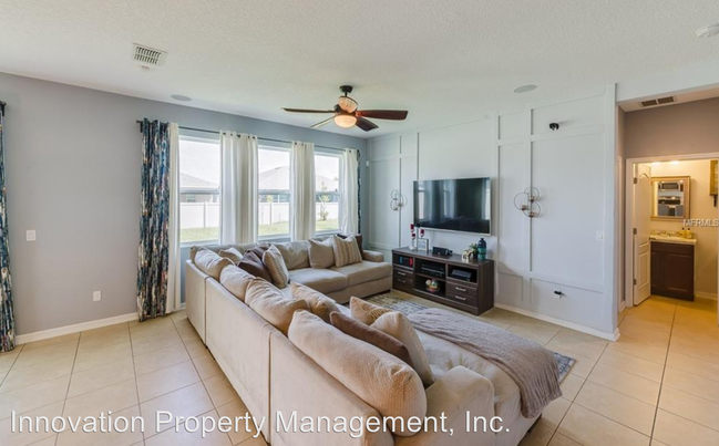 Building Photo - 12357 Sawgrass Prairie Loop