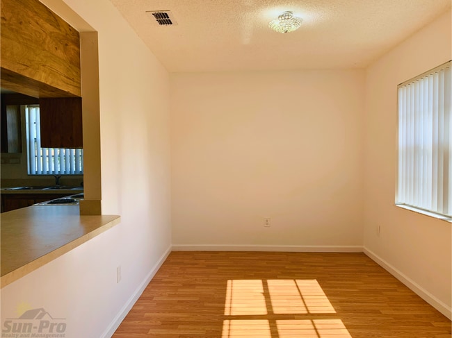 Building Photo - 428 Banana Cay Dr